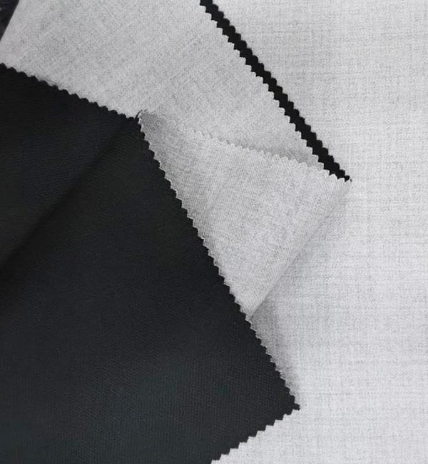 Worsted wool windproof + water repellent fabric spot