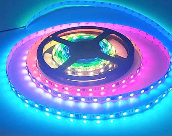 Produttore di illuminazione a strisce a bassa tensione